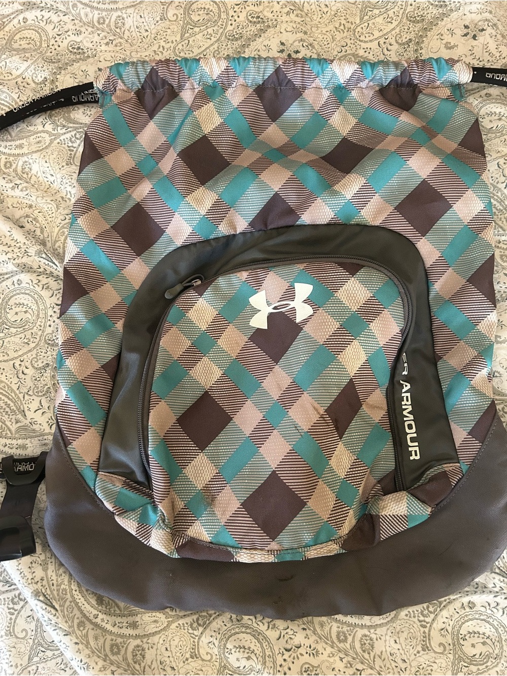 Under armor cinch bag